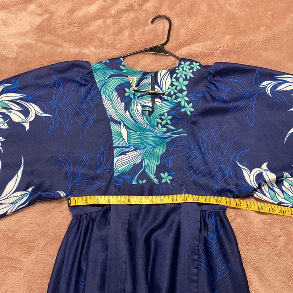 Hilo Hattie maxi - Picture 5 of 5